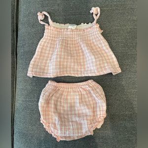 Modern moments matching set